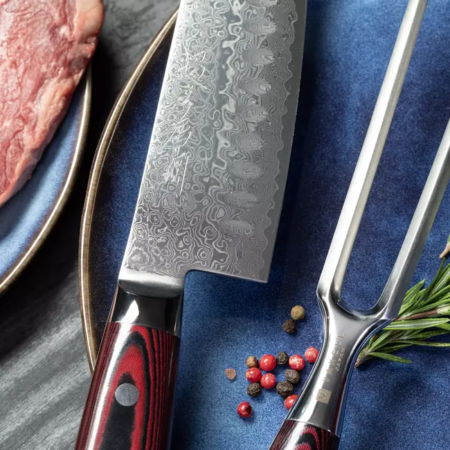 Yaxell Super Gou Santoku Mes met Kuiltjes 16,5 cm – 161 Lagen Damaststaal – SG2 Staal – 63 HRC – Canvas-Micarta Heft