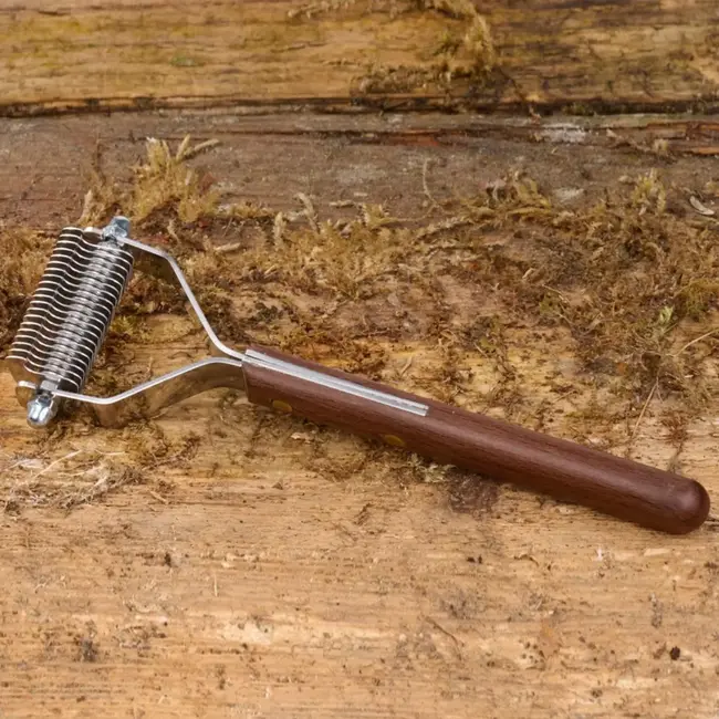 Mars Coat-King Trimmer met botte bladen – Verwijdert los haar – Houten handvat – 18 cm – Voor hondenverzorging