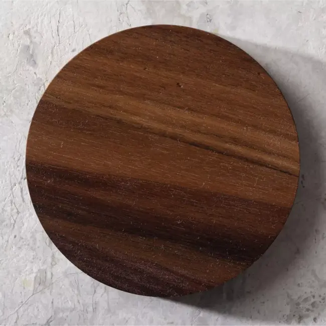 HOCHO Walnoten Houten Onderzetter Ø100mm – Luxe & Duurzaam