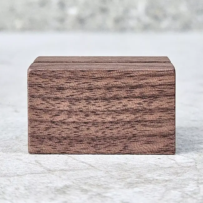 HOCHO Walnotenhouten Mini Kaartenhouder 34 mm – Luxe en Functioneel