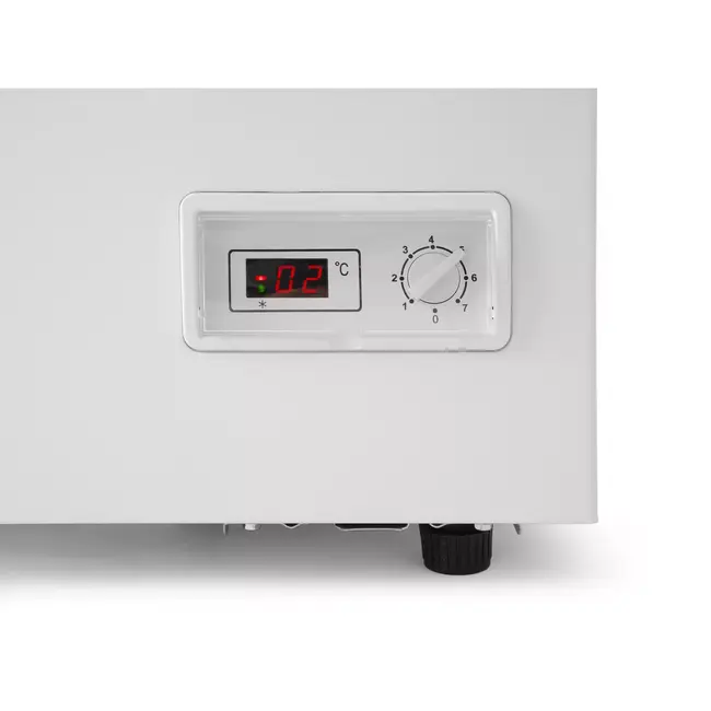 Arktic Professionele vrieskist van aluminium met geforceerde koeling en -26 °C bereik