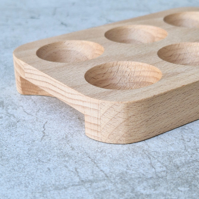 HOCHO Noire eierhouder van beukenhout voor 6 eieren, 145 x 100 x 20 mm, hard wax, ideaal voor paasdecoratie en personalisatie