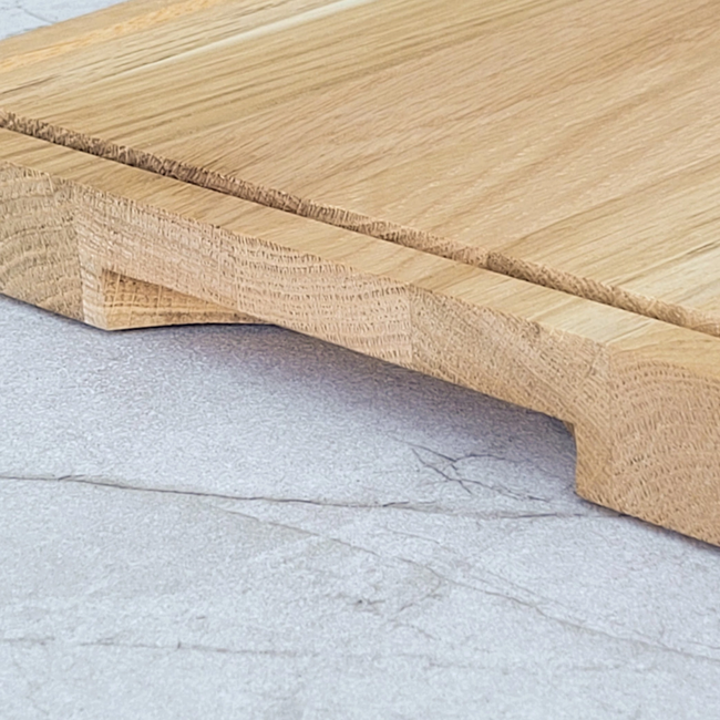 HOCHO Elara eiken snijplank met zijgrepen en sapgeul, hard wax afgewerkt 450 x 300 x 30 mm