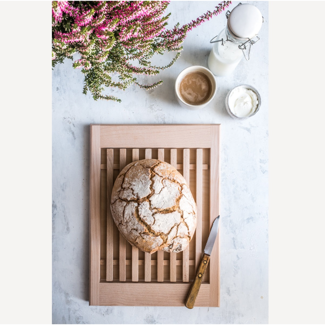 HOCHO Riven Broodsnijplank beukenhout 400 x 250 x 22 mm met kruimelopvang, paraffine olie afwerking en handige onderzijde grip