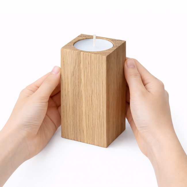 HOCHO Eikenhouten Waxinelichthouder – 50x50x90 mm – Tijdloos Design