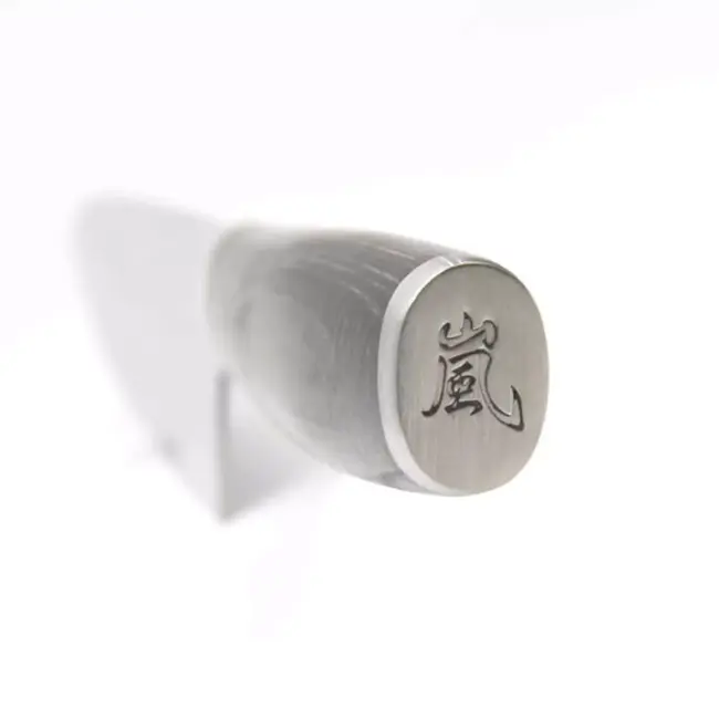 Yaxell Taishi Nakiri 16,5 cm – VG-10 Staal – Hardheid 61 HRC – Tsuchime Afwerking – Gehamerd Lemmet – Zwart Pakka Beukenhout Handvat