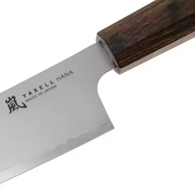 Yaxell Hana Santokumes 16,5 cm – 3 Lagen Damaststaal – Movax Staal – Pakka Wood Heft