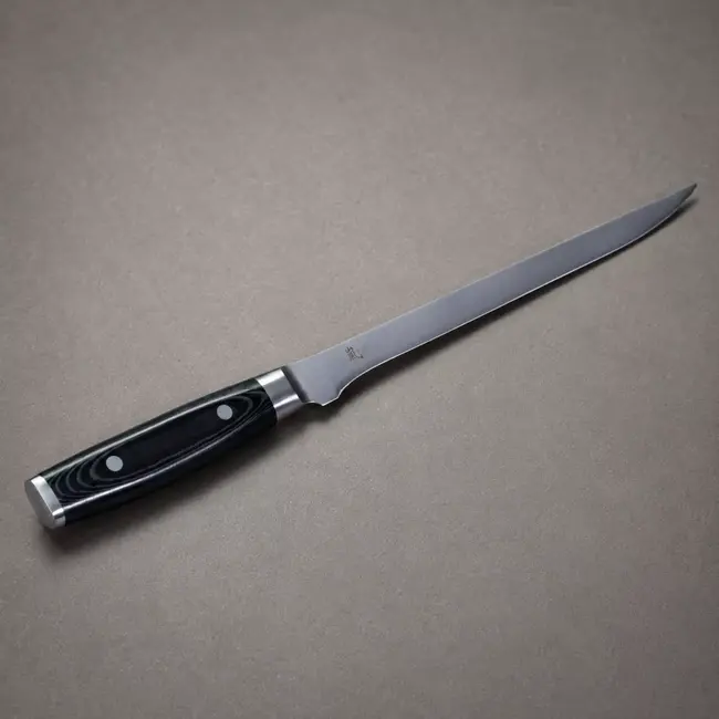 Yaxell Ran Fileermes 23 cm – Flexibel – VG10 Staal – 61 HRC – Canvas-Micarta Heft