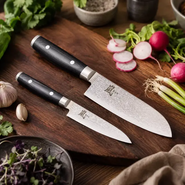 Yaxell Ran Messenset – Giftset – 2-delig – Santoku 16,5 cm & Universeelmes 12 cm – 69 Lagen Damaststaal – VG10 Staal – 61 HRC – Canvas-Micarta Heft