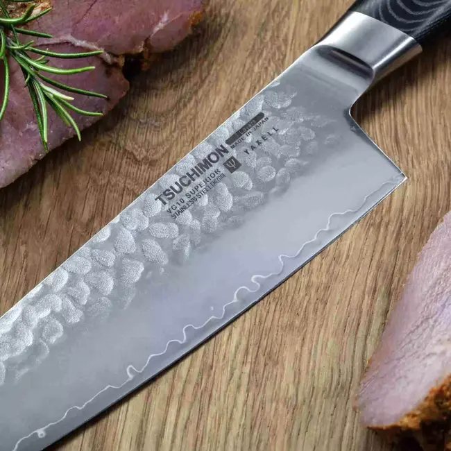 Yaxell Tsuchimon Koksmes 20 cm – VG10 Staal – Gehamerd Lemmet – Micarta Heft