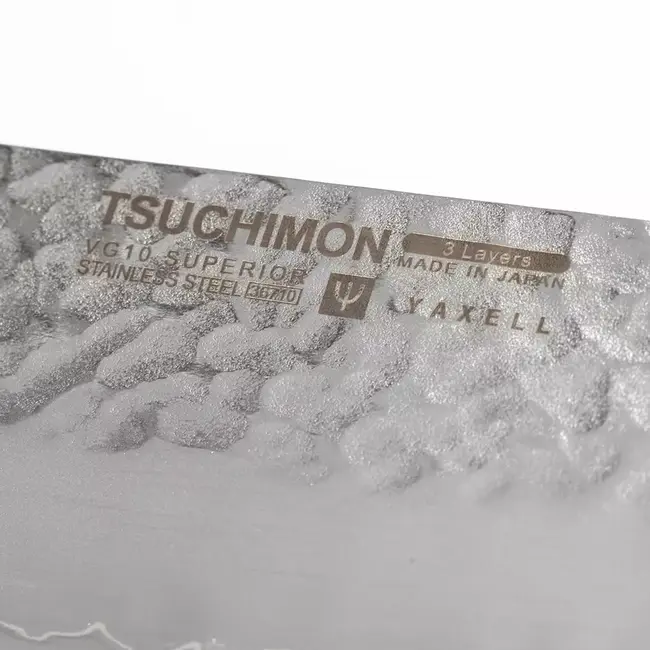 Yaxell Tsuchimon Kiritsuke Koksmes 20 cm – VG10 Staal – Gehamerd Lemmet – Micarta Heft