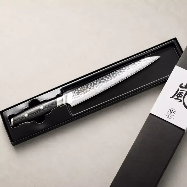 Yaxell Tsuchimon Sujihiki 23 cm – VG10 Staal – Gehamerd Lemmet – Micarta Heft