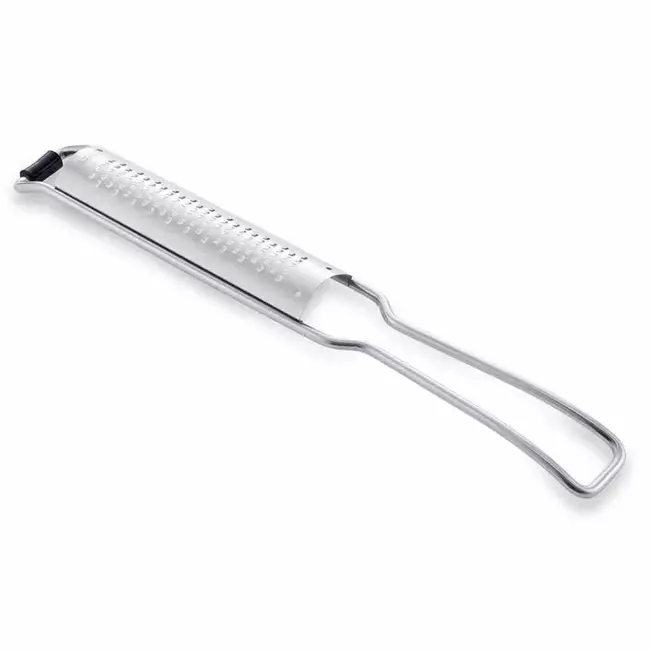 Triangle Zesteur rasp RVS 145 mm met fijne scherpe raspstructuur en beschermkap