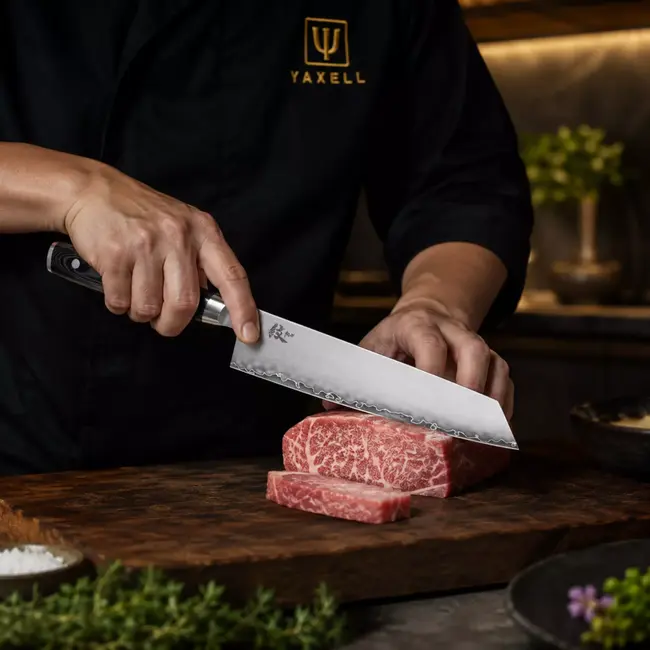 Yaxell Kiritsuke koksmes - roestvrij staal - 3-laags lemmet, moeiteloos snijden - 20 cm - zwart composiet handvat - professionele keuken