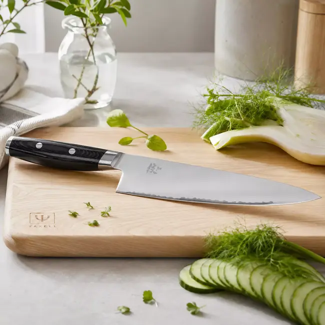 Yaxell Koksmes - roestvrij staal - 3-laags - 230 mm - zwart - voor precisiesnijden in de keuken