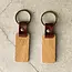 HOCHO Eiken sleutelhanger met bruin leer 115 x 35 mm oudgoud