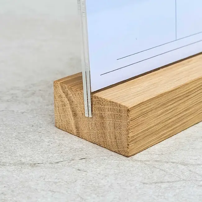HOCHO Eiken A6 kaarthouder met plexiglas 105 x 40 x 20 mm
