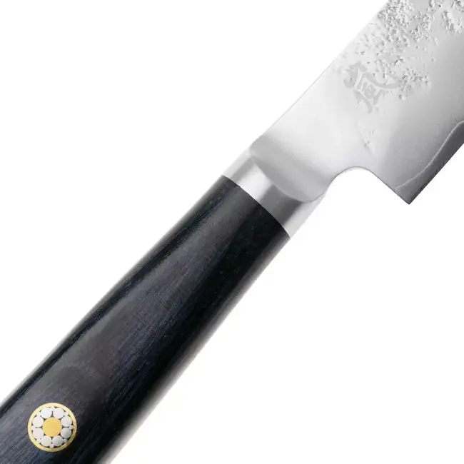 Yaxell Sunago – Universeelmes 12 cm met Ginsan-staal en donkerblauw pakkahout