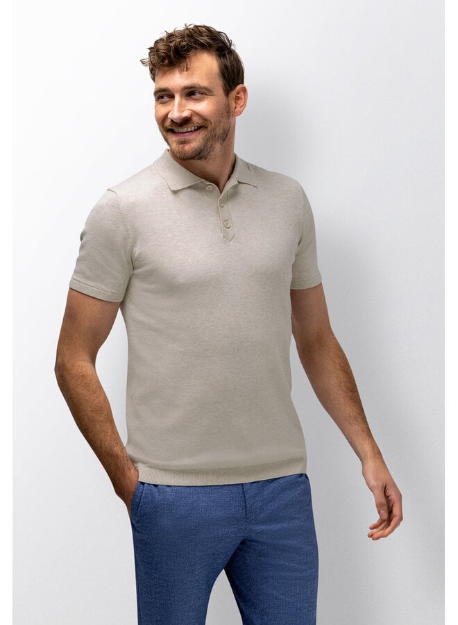 Fijn gebreide polo korte mouw beige