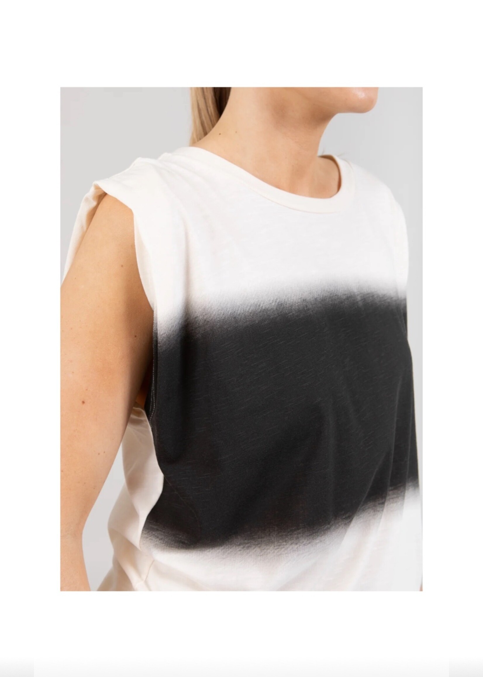 By Coster Copenhagen T-Shirt with Blurred Stripe