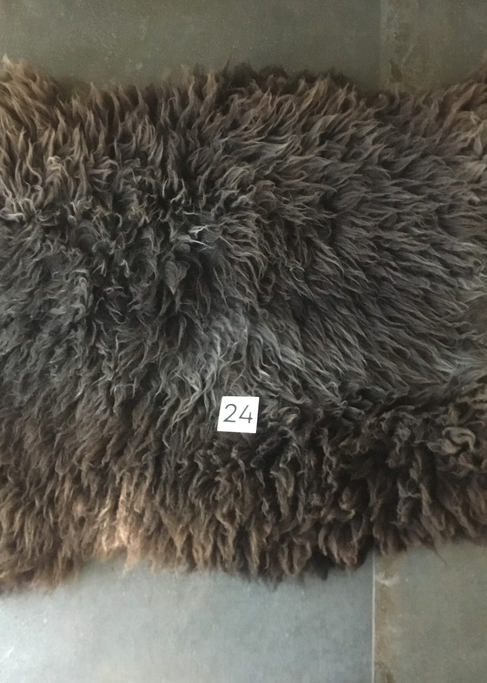 Schapenvacht xxl en xxxl  bruin en grijs