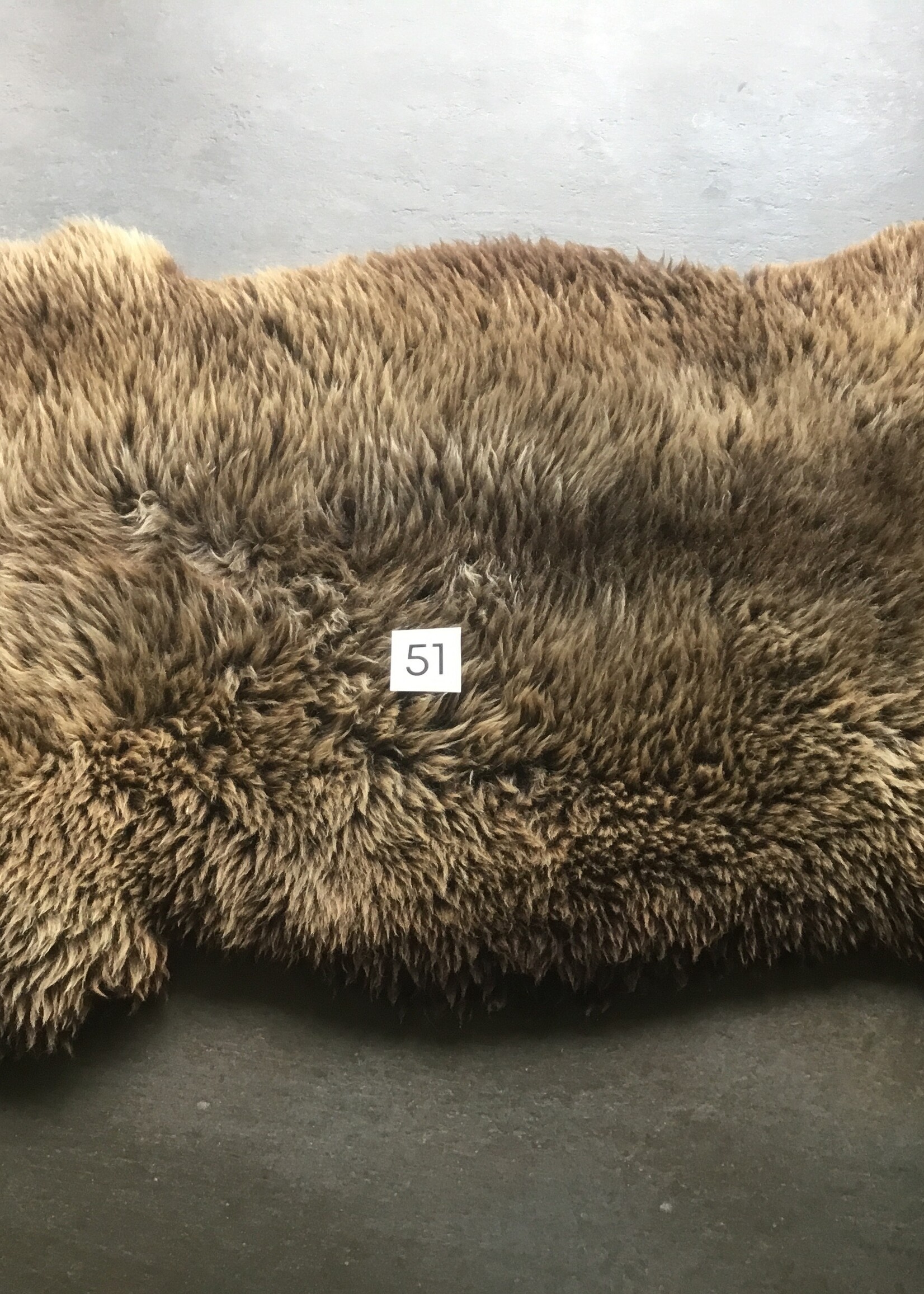 Schapenvacht xxl en xxxl  bruin en grijs