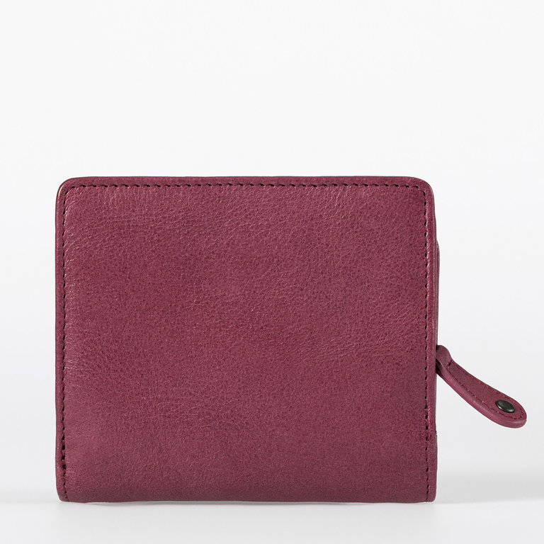 Aunts & Uncles Aunts & Uncles Grandma's Luxury Club Chelsea Wallet Cabernet