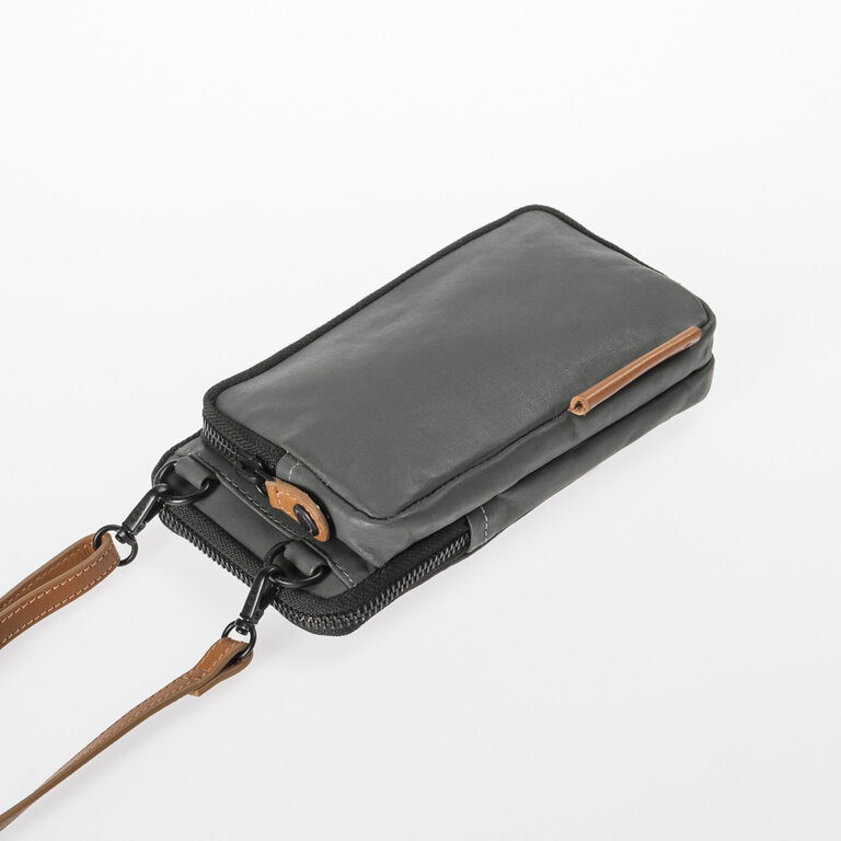 Aunts & Uncles a/u Japan Uji Gravity Grey