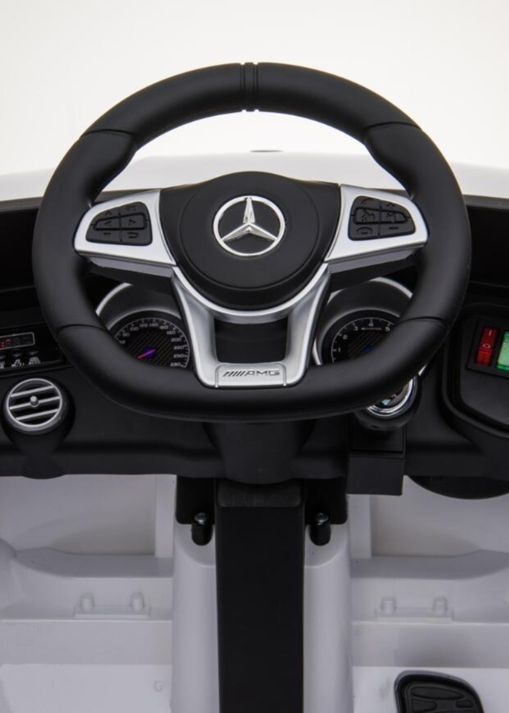 Mercedes GLC63s witte  2-zits elektrische Kinderauto