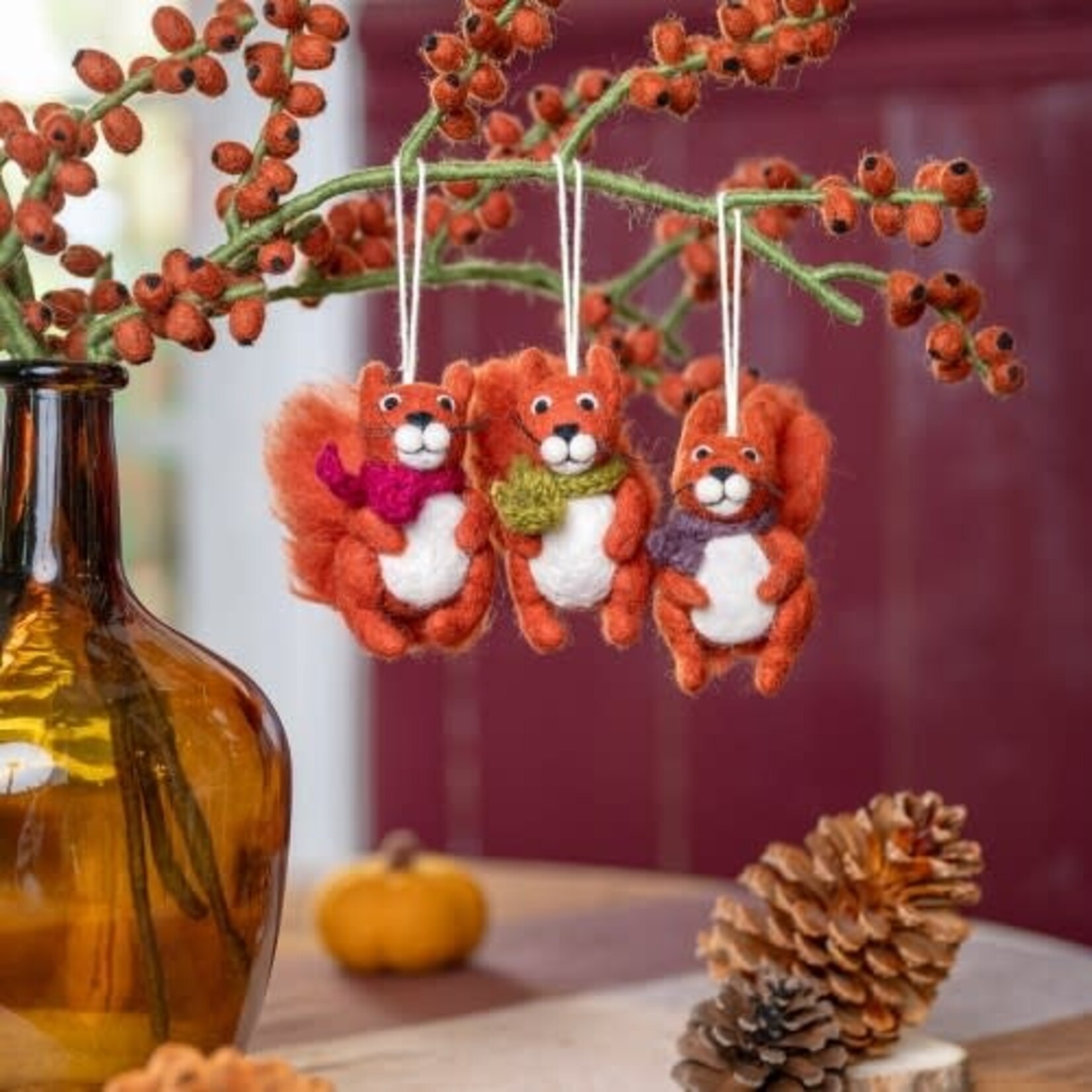 Sjaal met Verhaal Hanger Eekhoorn Indian Summer  Assorti