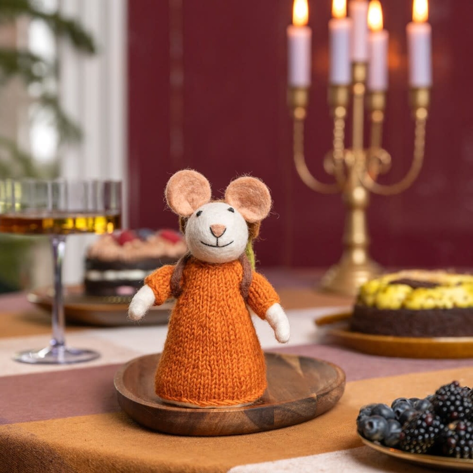 Sjaal met Verhaal Decoratie Muis Wandelaar Cognac