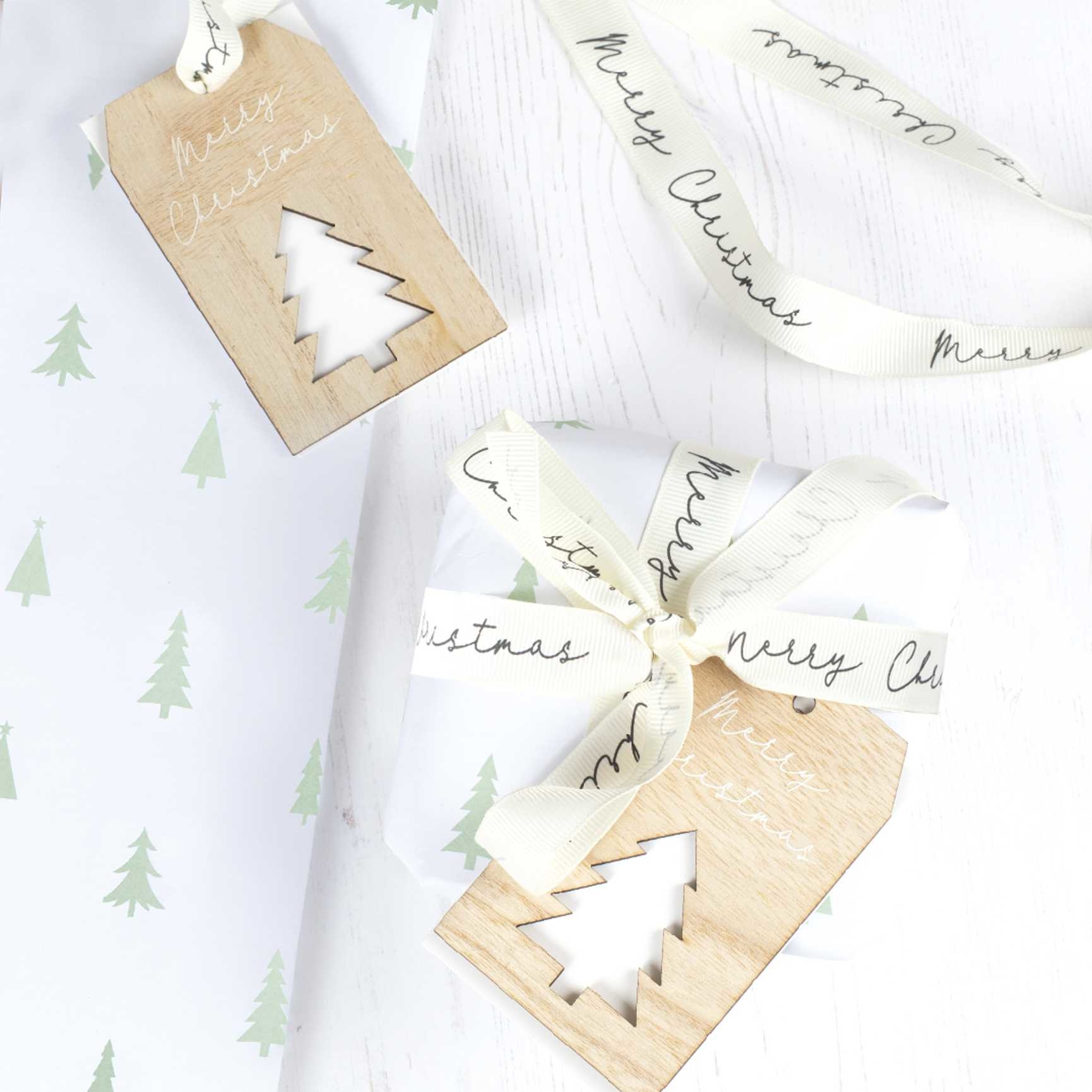 Inpakpapier houten kerstlabels en lint - Snow Place Like Home - kerstversiering - 1set-2