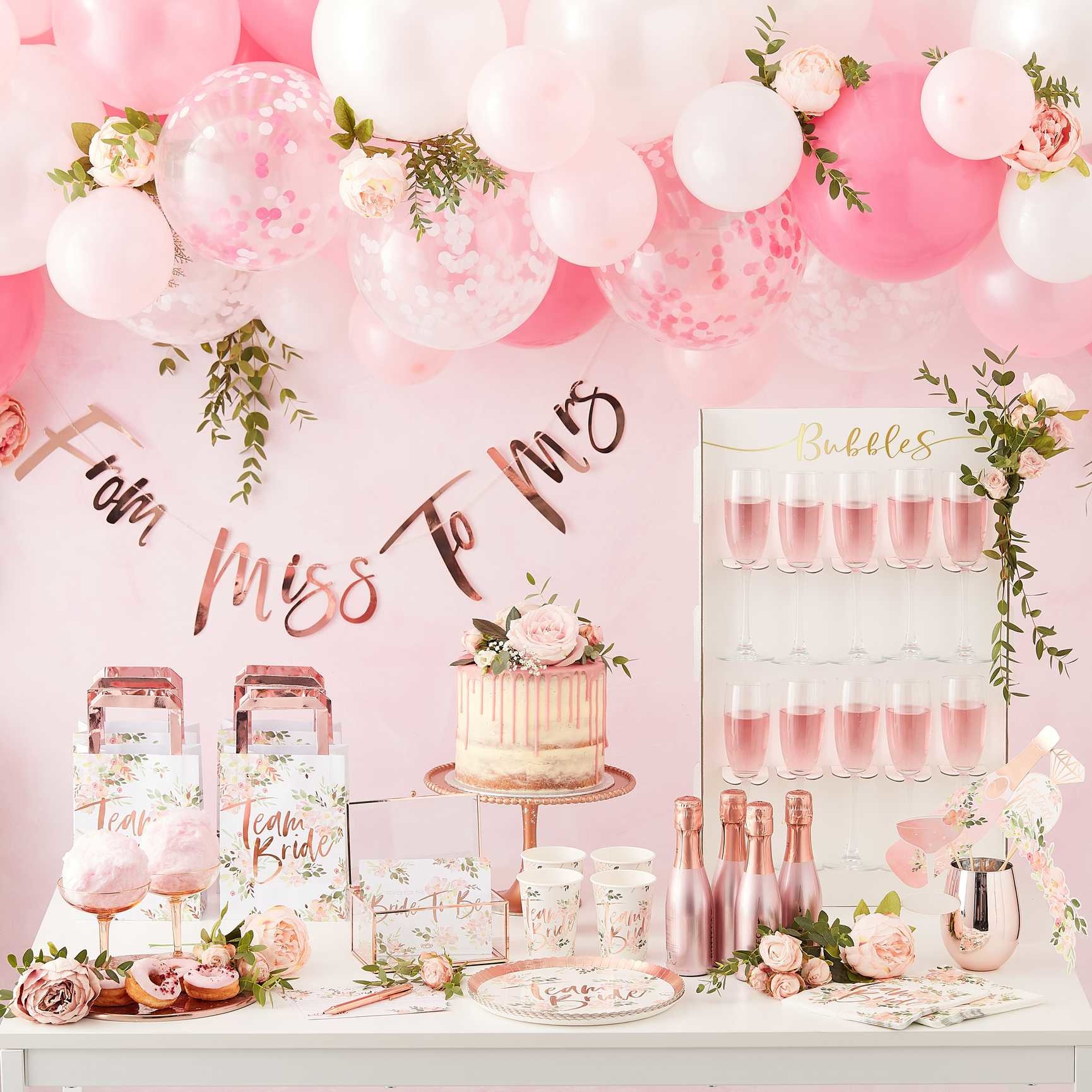 Polsbandjes roze Team Bride - Floral Hen - vrijgezellenfeest versiering - 5stuks-3