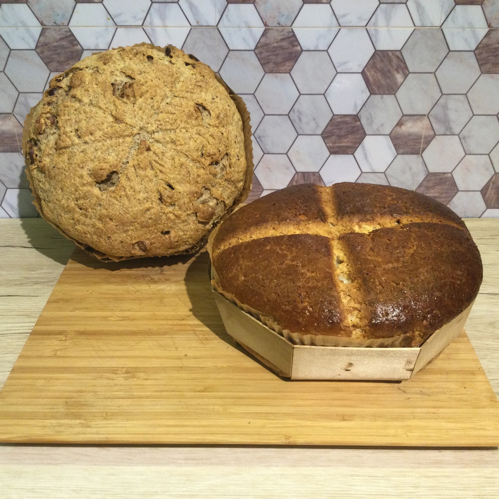 Luxe Broodpakket met notenbrood en suikerbrood