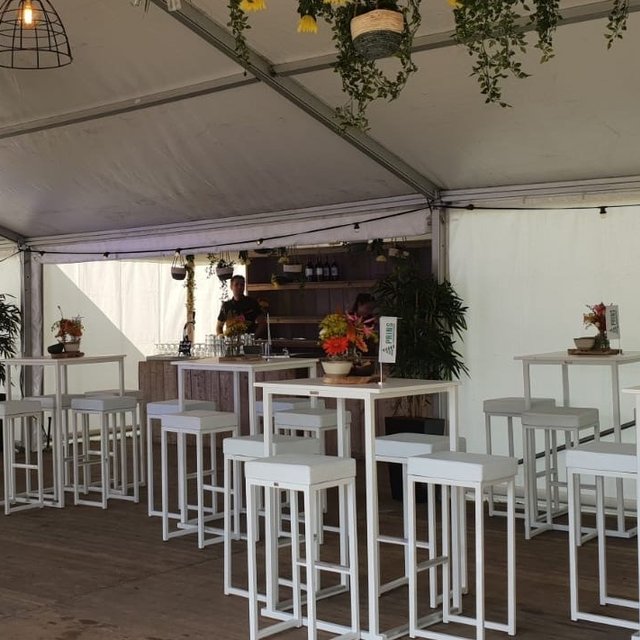 Kubo barkruk - Wit/wit leder