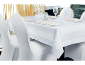 Linnen vierkant 100x100cm satijn band - Wit Linnen vierkant 100x100cm satijn band - Wit