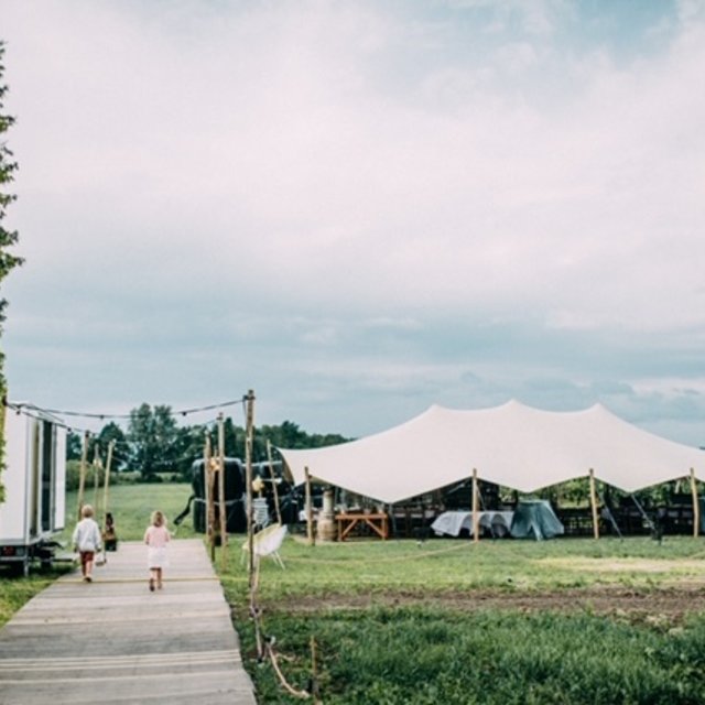 Stretchtent 10x15m - Zand