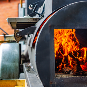 Barbecue smoker foodtruck - Winterbarbecue menu