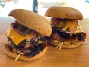 Barbecue smoker foodtruck - Winterbarbecue menu