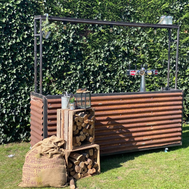 Bar industrieel - Staal golfplaten