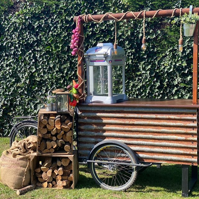 Hotdogfiets arrangementen Hotdogfiets arrangementen