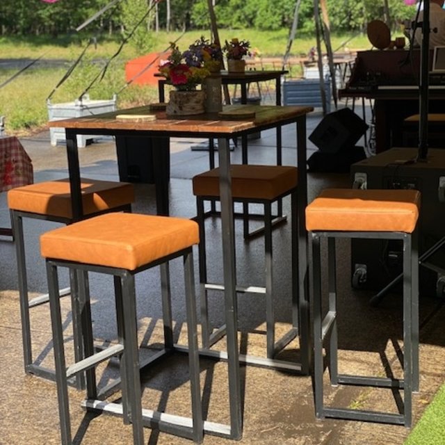 Kubo barkruk - Zwart/vintage leder cognac