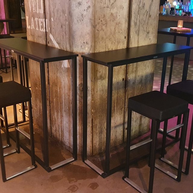 Kubo wall 120x35cm  hoogte 110cm - Zwart