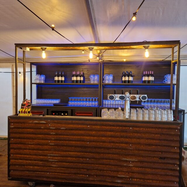 Bar industrieel - Staal golfplaten