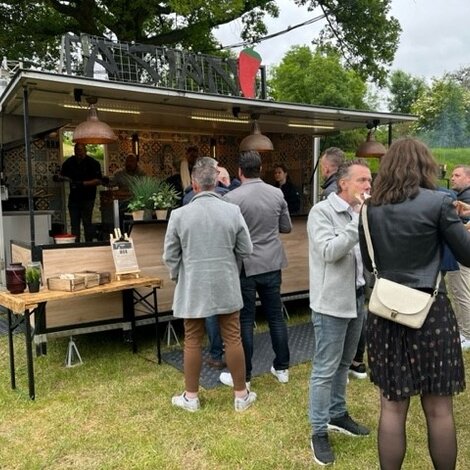 Wat moet u weten als u een foodtruck gaat boeken?