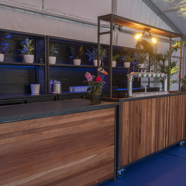 Uitgiftebar - Staal bankirai hout