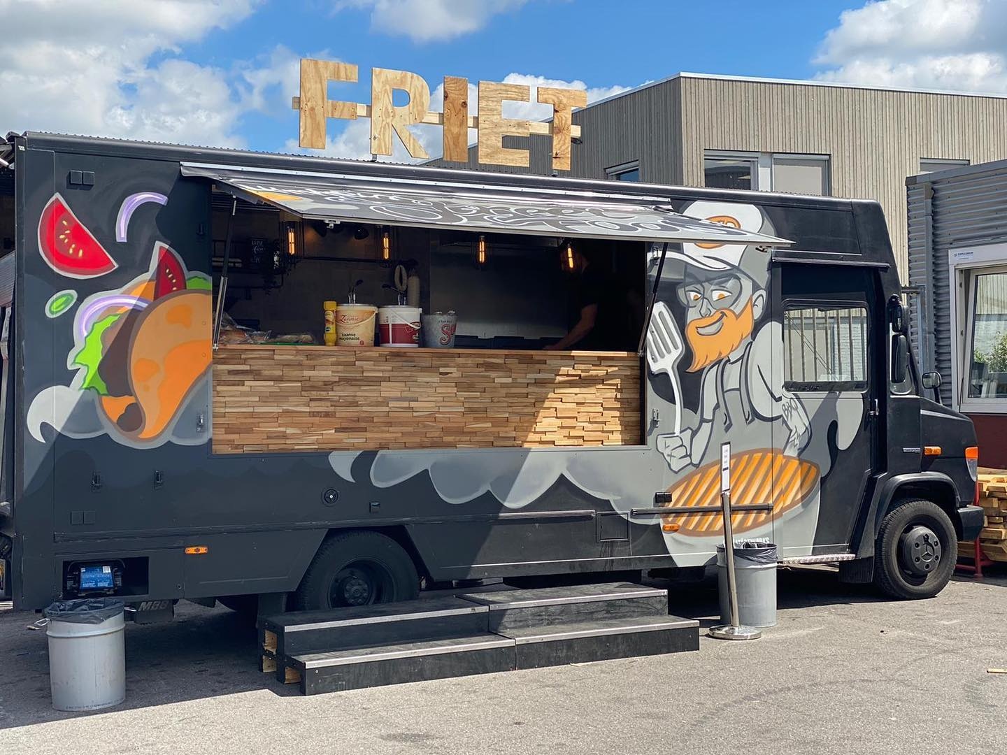 Ontdek de perfecte bedrijfslunch met een foodtruck: populaire, gezonde en unieke gerechten