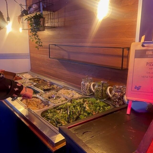 Saladebar - Midden-Oosters arrangement
