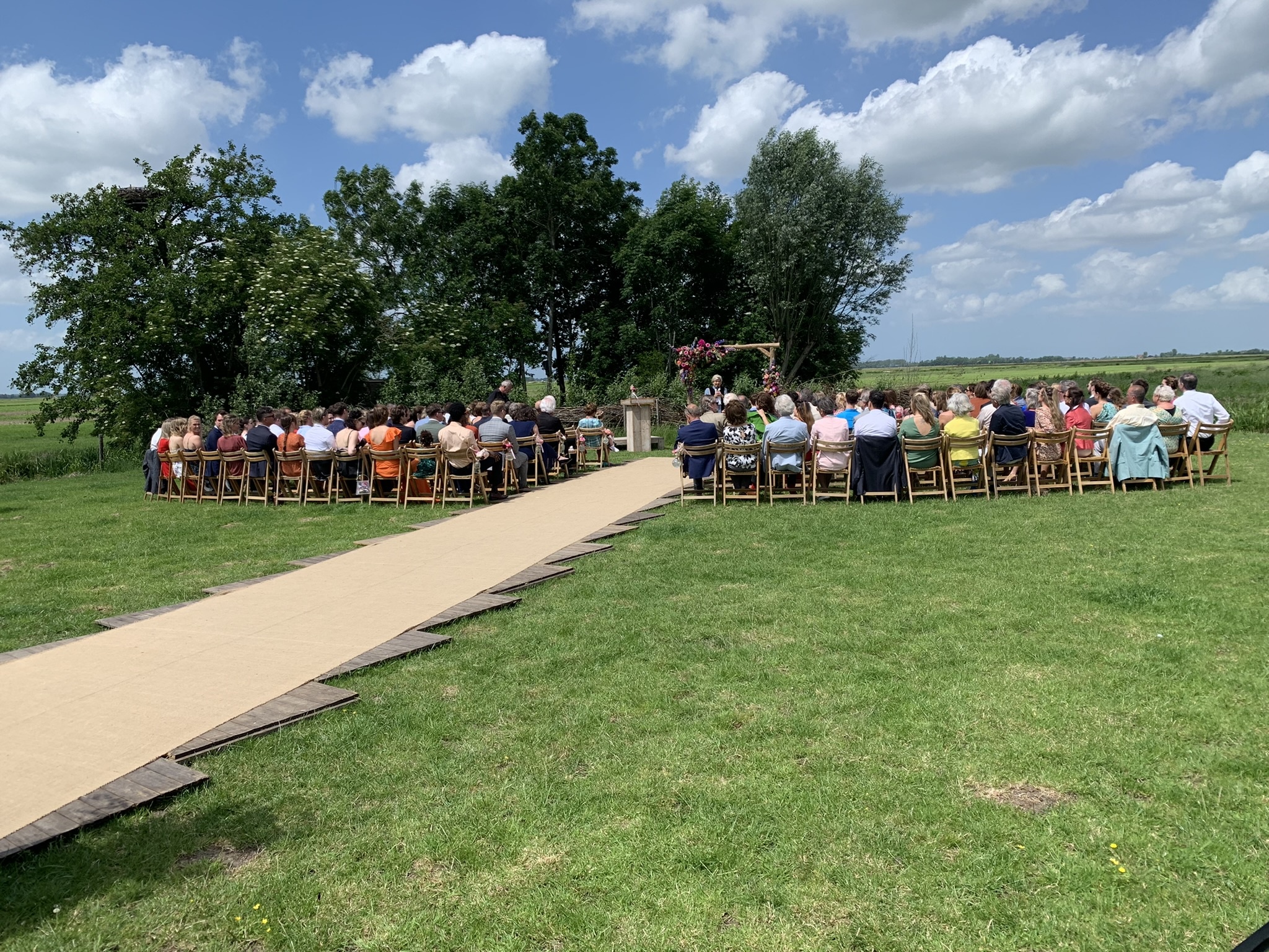 Op rolletjes: zo gebruik je lopers en afzetpalen voor een luxe entree