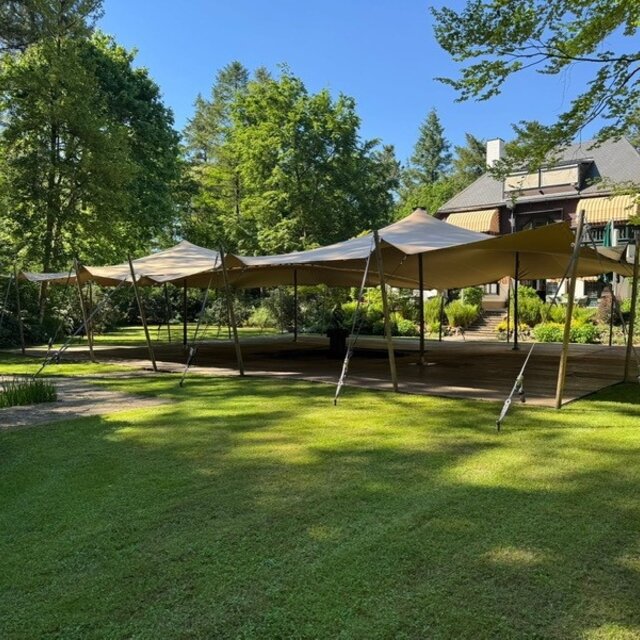 Stretchtent 15x20m - Zand